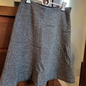 Black & white tweed flared skirt. Wool. Gap. Size 0.